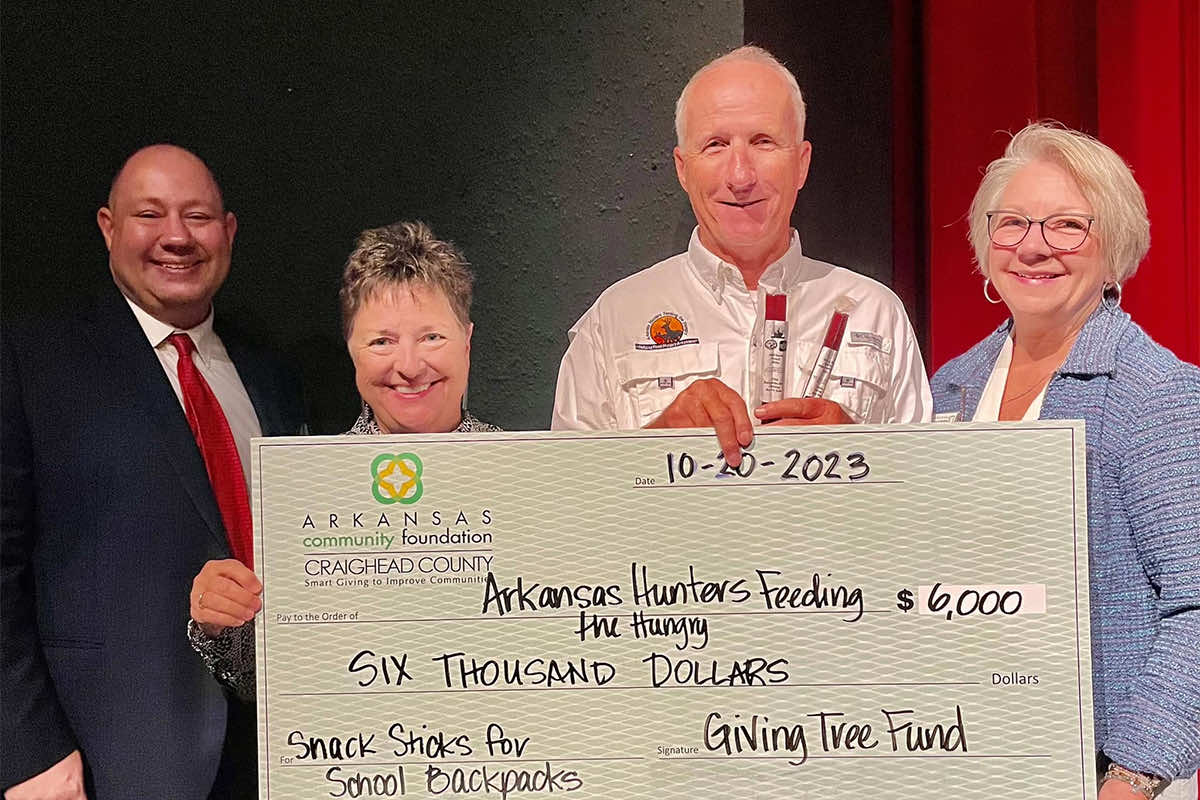 Donate money to Arkansas Hunters Feeding the Hungry